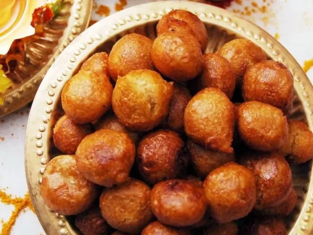 Pahari Sweet Gulgula Recipe