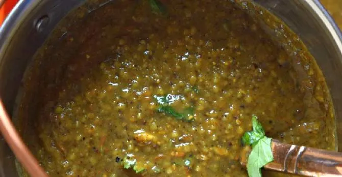 Garhwali Chainsoo Recipe