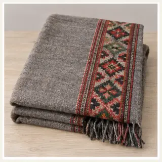 Pahadi Handwoven Kullu Wool Shawl